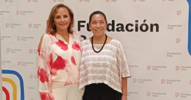 Artistas guatemaltecos retornan de la 25.ª Bienal de Sídney